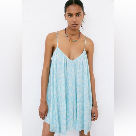Zara Dresses & Skirts - NEW Zara Mini Dress Women Medium Powder Blue Floral Print Crinkle Sleeveless NWT